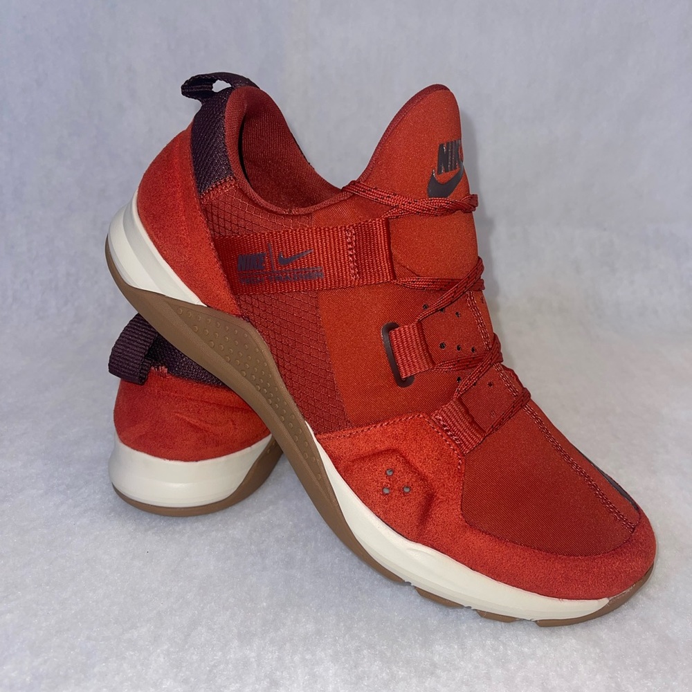 Nike Tech Trainer Size 11